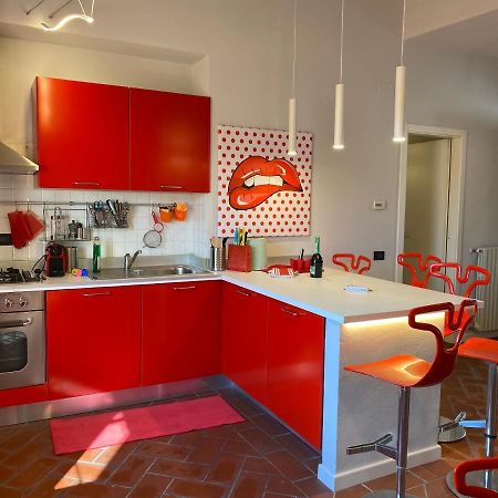 L'Angelo In Cornice Apartment With Wifi And Ac Лука Екстериор снимка