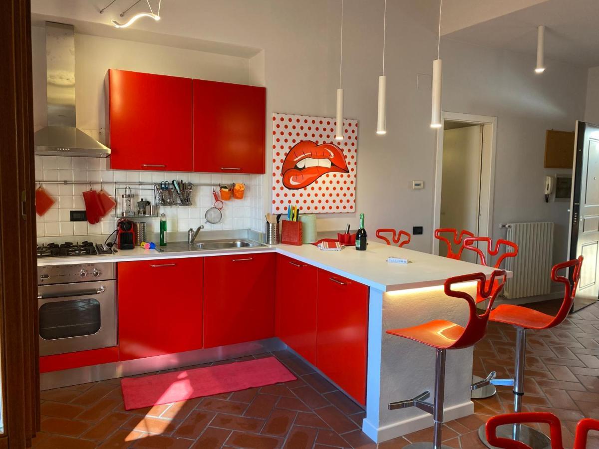L'Angelo In Cornice Apartment With Wifi And Ac Лука Екстериор снимка